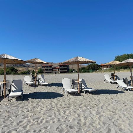 Evgatis Beach Luxury Apts Thanos Eksteriør bilde