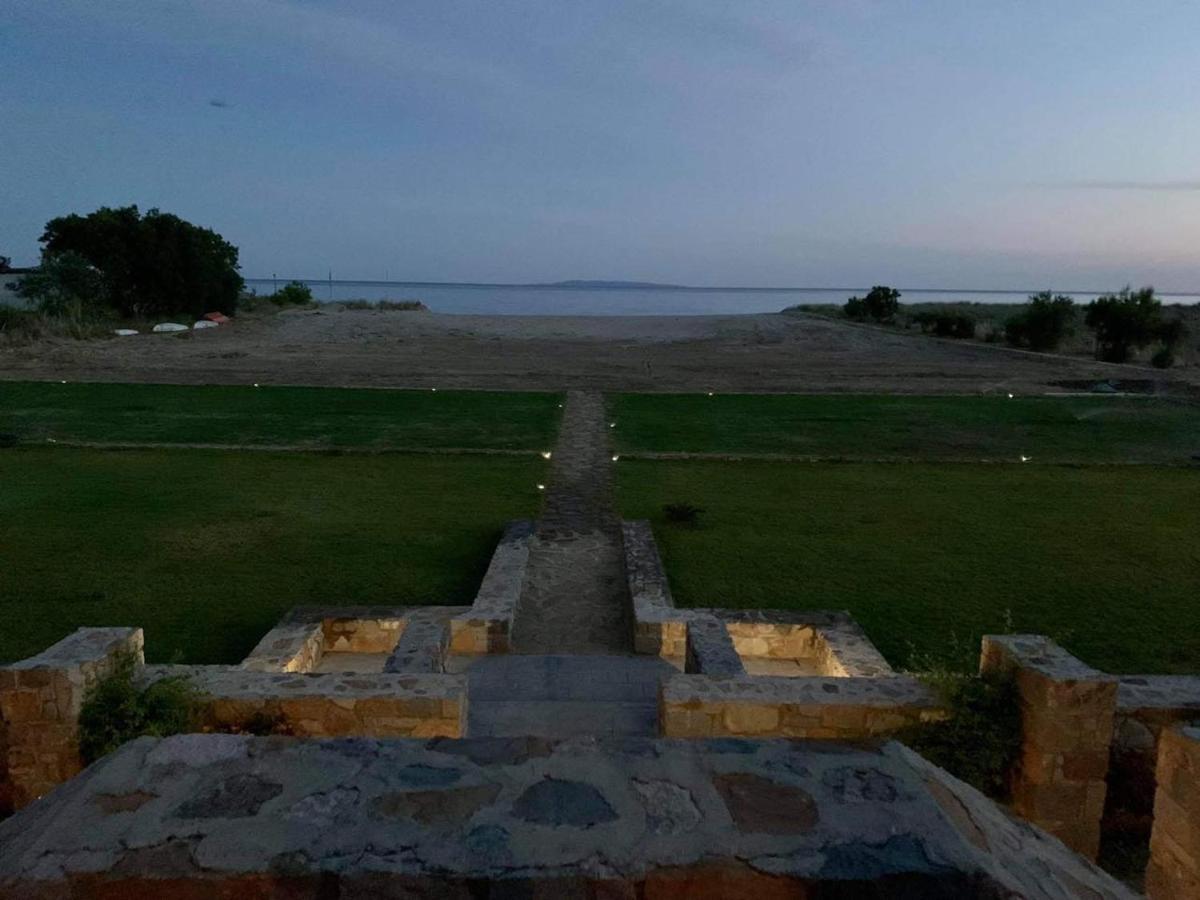 Evgatis Beach Luxury Apts Thanos Eksteriør bilde