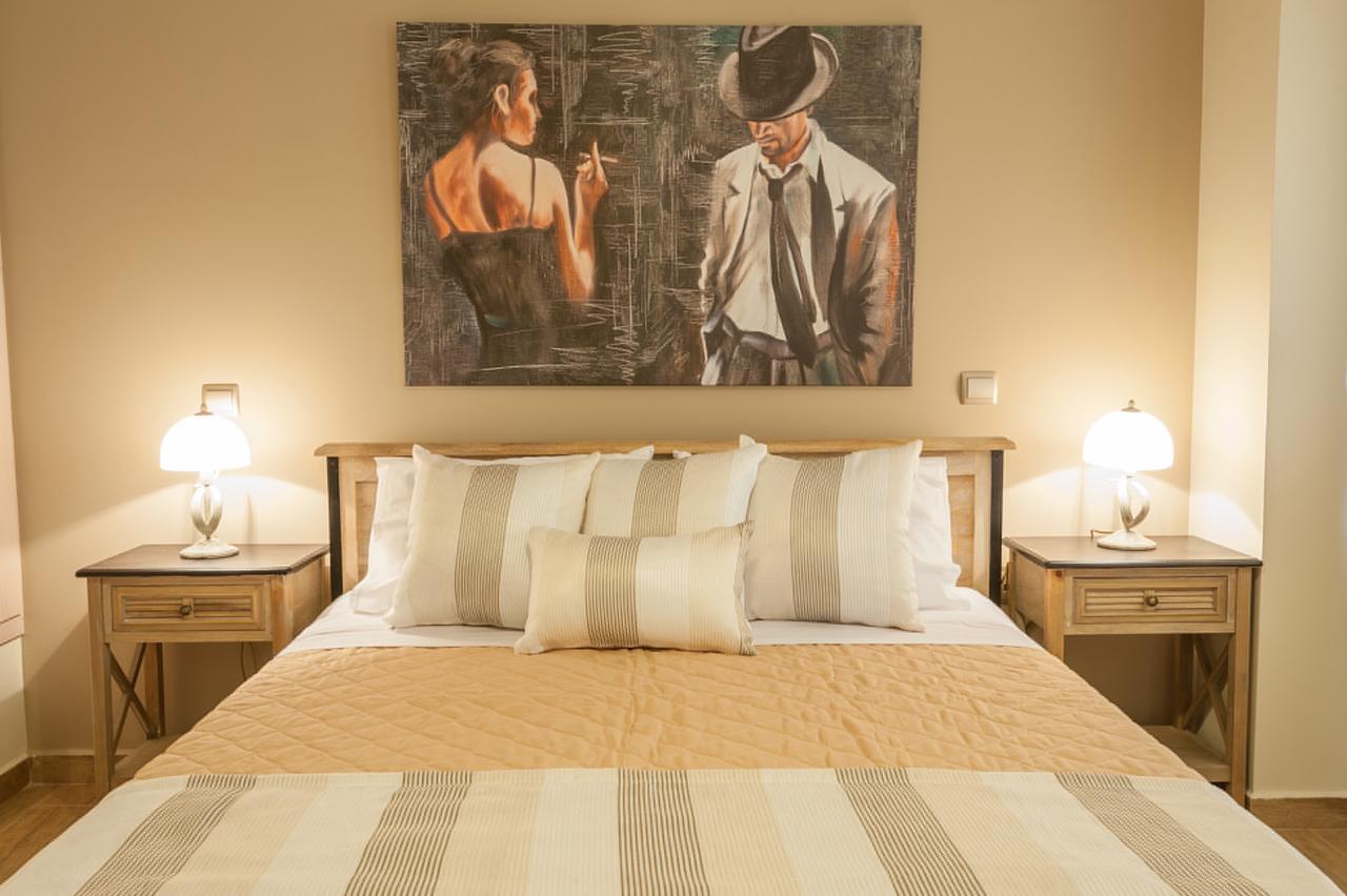 Evgatis Beach Luxury Apts Thanos Eksteriør bilde